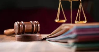 law_AdobeStock_446615933