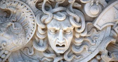 medusa_AdobeStock_195030813