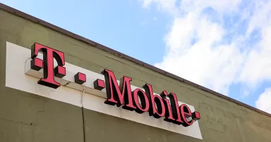 <p>A T-Mobile retail store is seen Aug. 18, 2021, in Arlington, Va. (Photo by Chip Somodevilla/Getty Images)</p>